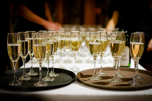 Dinner & Dance Emcee Services Singapore | D&D Event Service Emcee